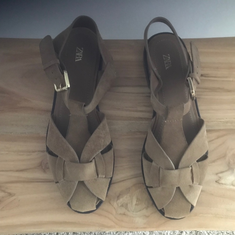 Zara Suede T-Strap Sandals in Tan